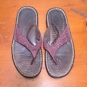 KEEN CUSH WOMEN'S BURGUNDY FLIP FLOP THONG SANDAL SIZE 8